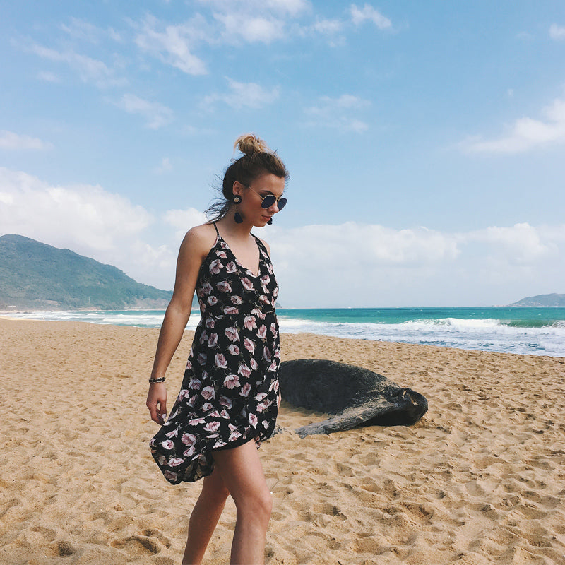 USA SIZE Sling V-neck long dress printed chiffon backless beach skirt