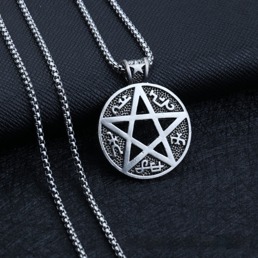 Retro Titanium Steel Necklace With A Palm-clapping Pendant