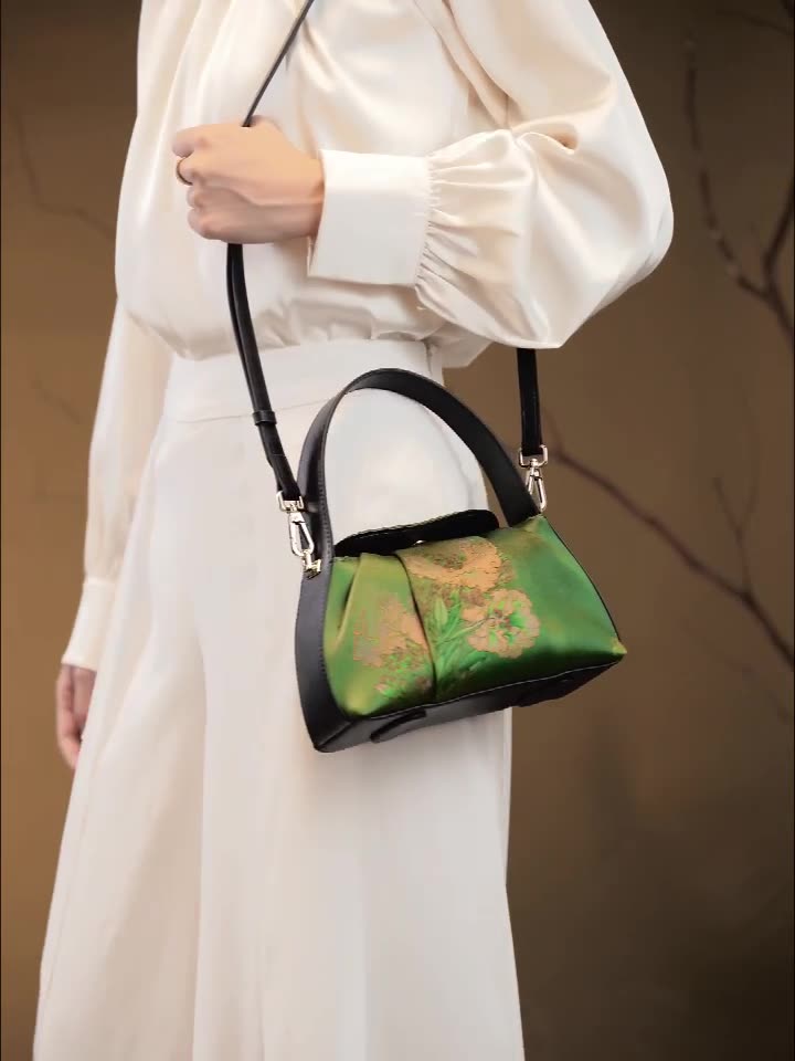 New Chinese Style Silk Hand-held Crossbody Female Xiangyun Yarn Printed Bags